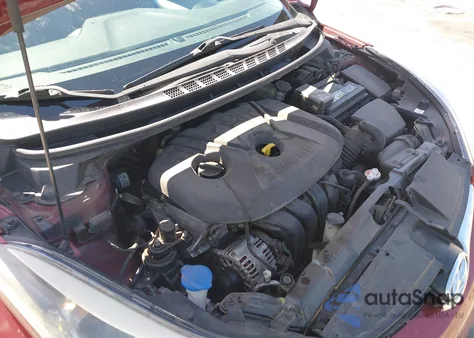 2014 Hyundai Elantra Se z USA, uszkodzony, nr VIN 5NPDH4AE9EH535687